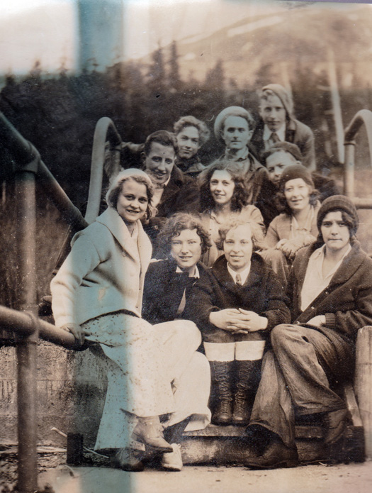 1931, group at Salmon Creek Dam